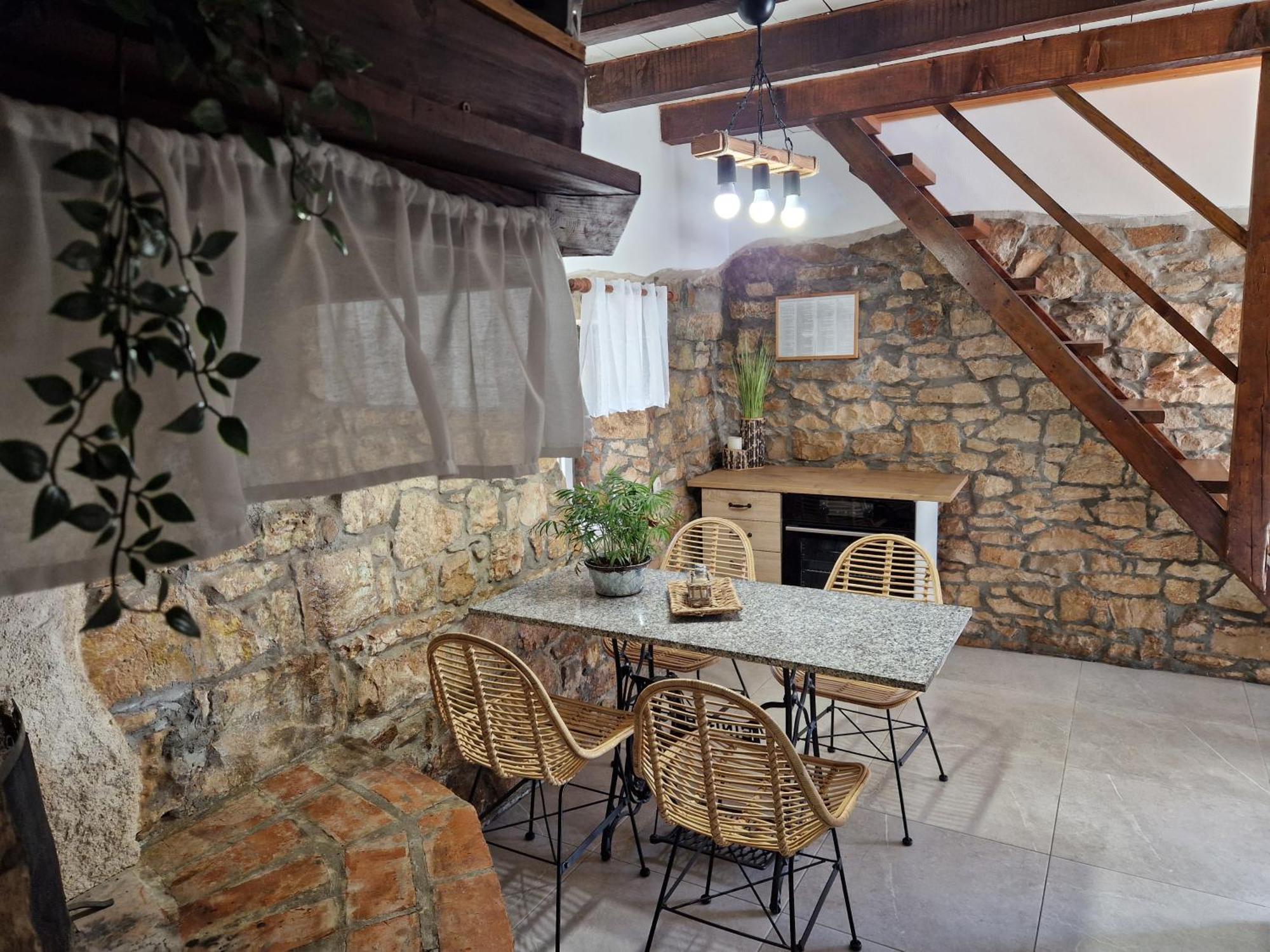 Holiday House Vuki Nedeščina Екстериор снимка