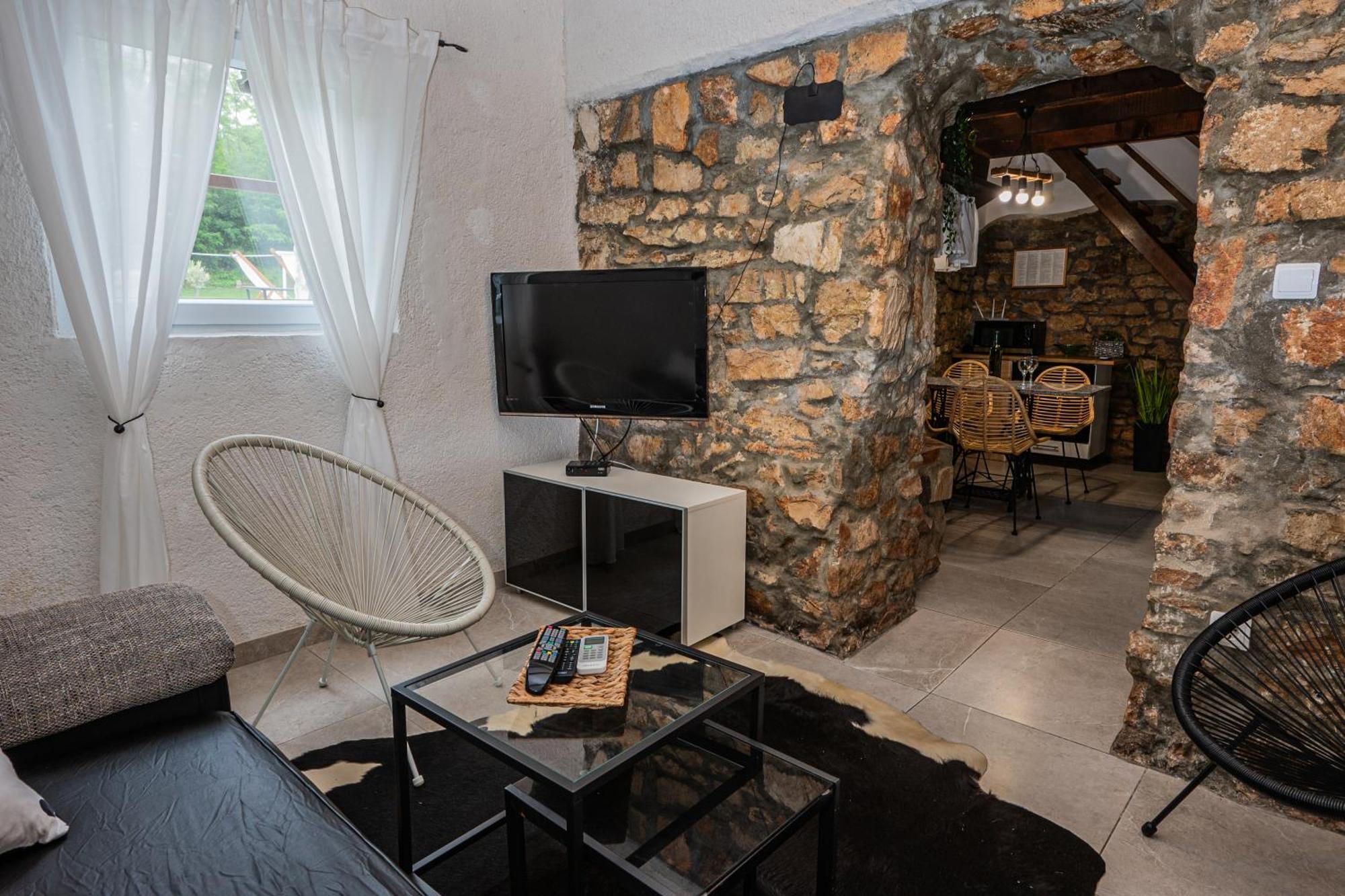 Holiday House Vuki Nedeščina Екстериор снимка
